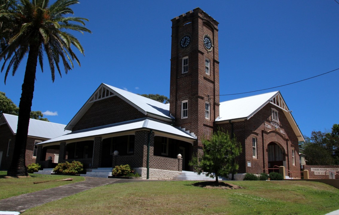 Lauders Real Estate Wingham > Home